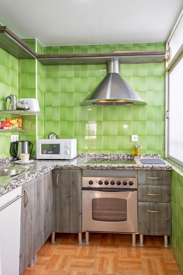 Charming 2 Bedroom At Triana Center By Oui *
